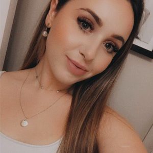 Meet your Posher, Jenna